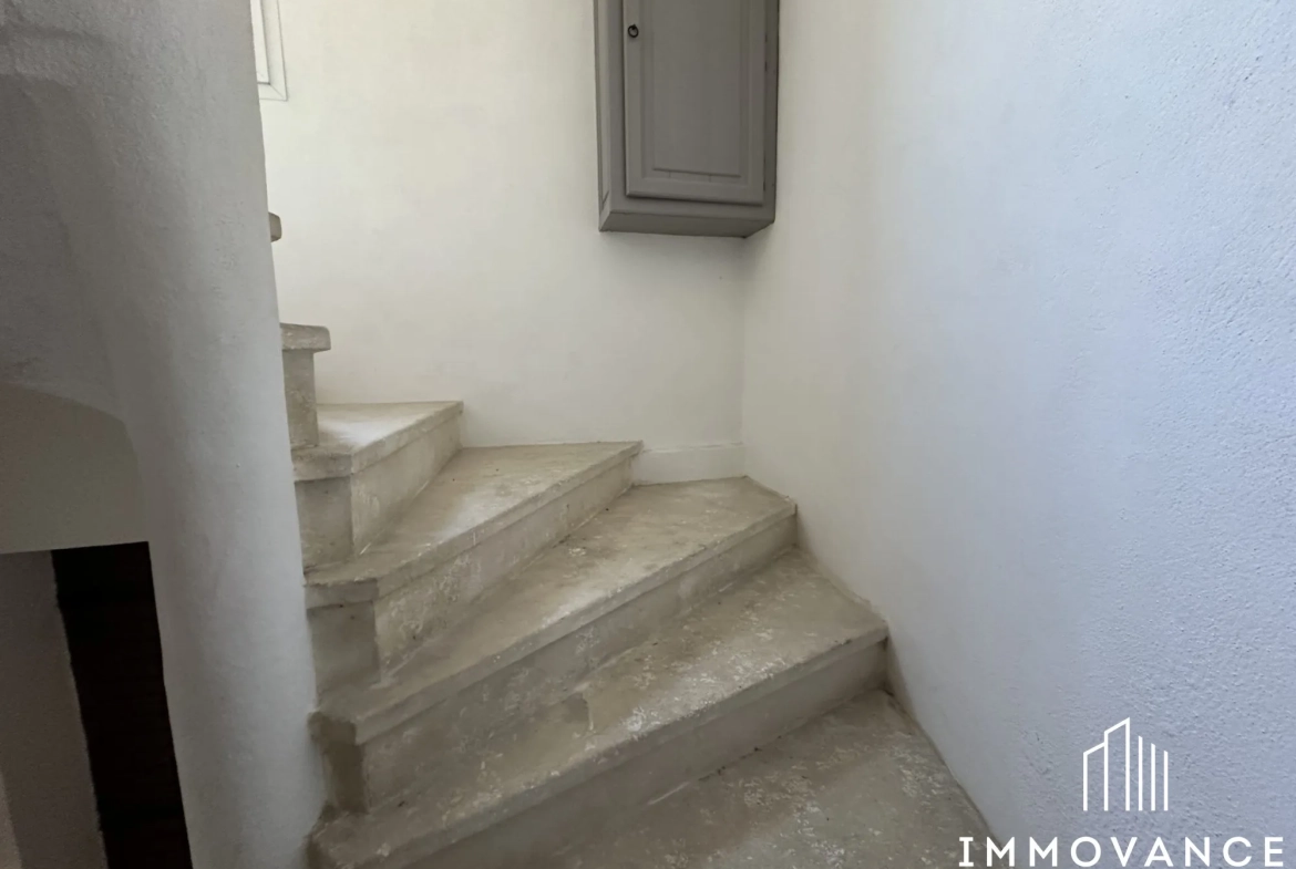 Maison de village spacieuse de 139 m² à Aigues Vives - Idéale famille ou colocation 