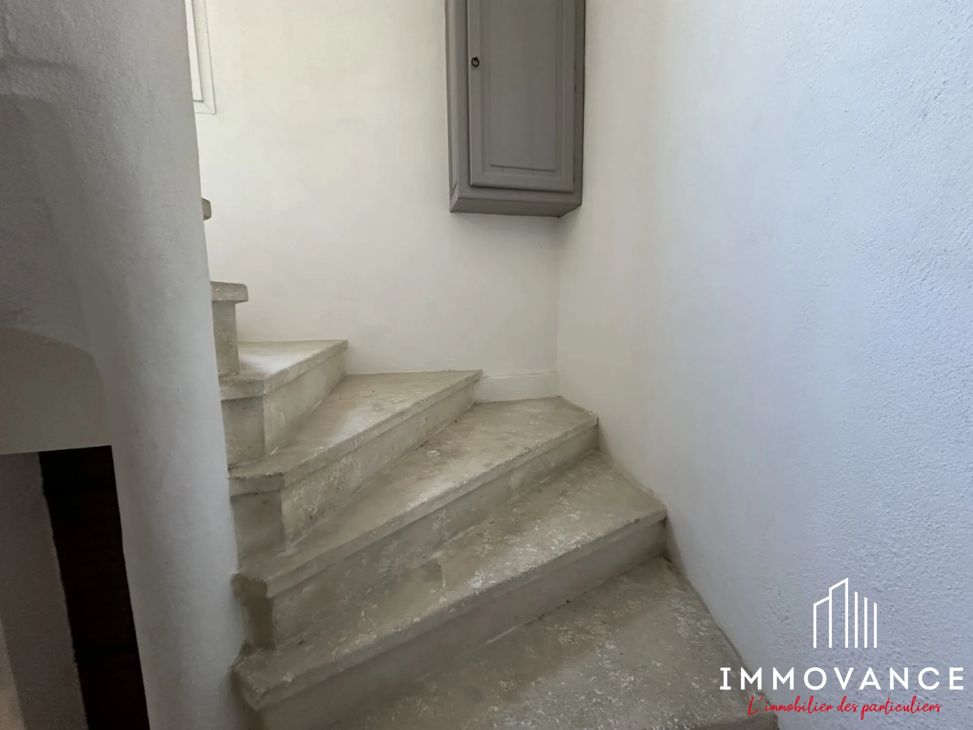 Maison de village spacieuse de 139 m² à Aigues Vives - Idéale famille ou colocation 
