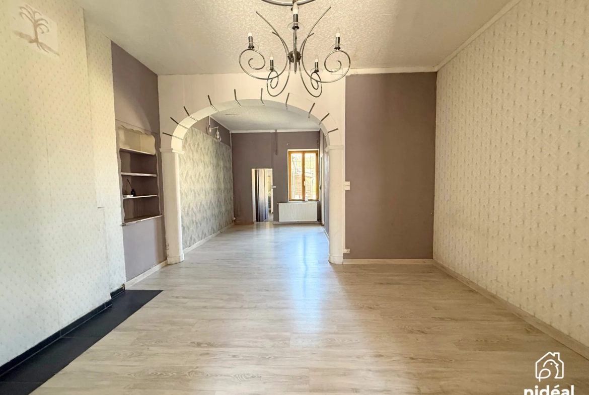 Maison individuelle à vendre avec jardin à Hautmont - 120 m² 