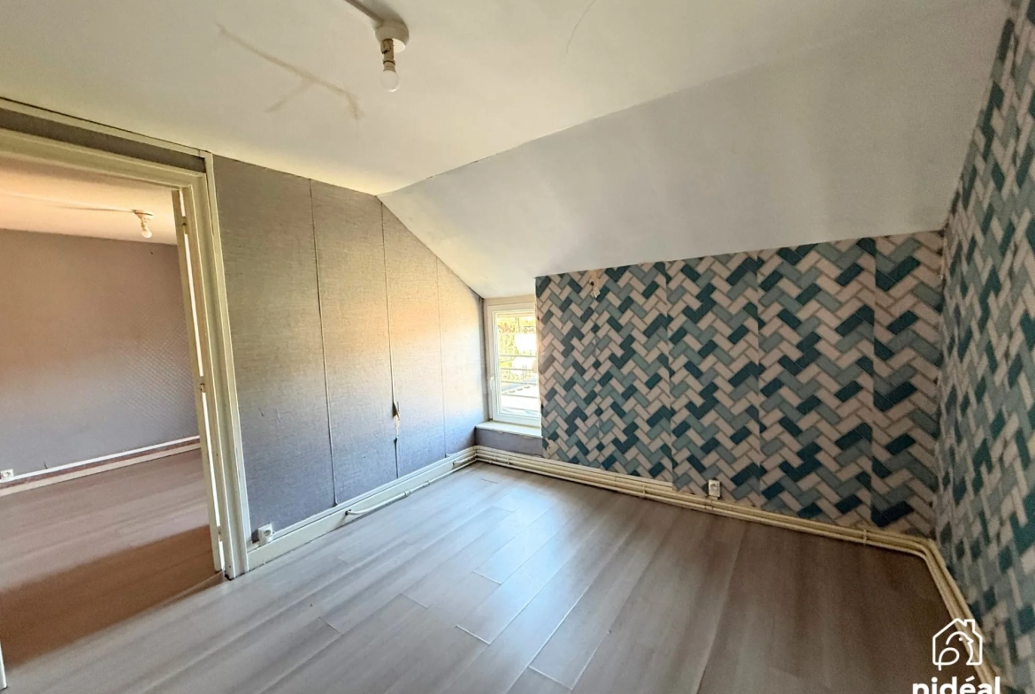 Maison individuelle à vendre avec jardin à Hautmont - 120 m² 
