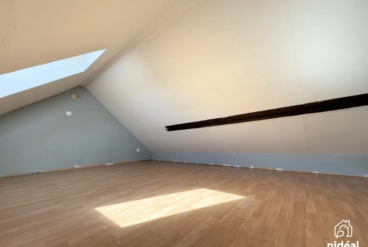 Maison individuelle à vendre avec jardin à Hautmont - 120 m² 