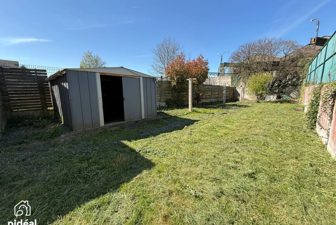 Maison individuelle à vendre avec jardin à Hautmont - 120 m² 