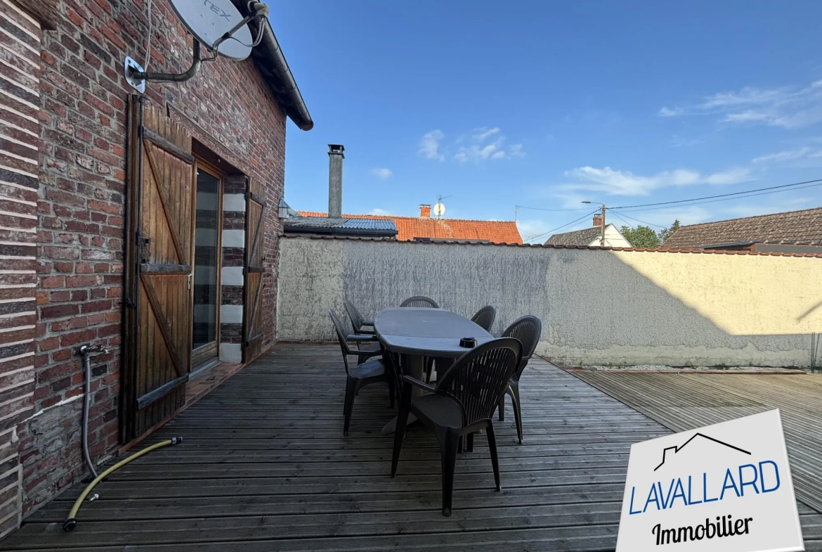 Maison à vendre à Bray-sur-Somme – Pavillon de 84 m² avec jardin et garage 