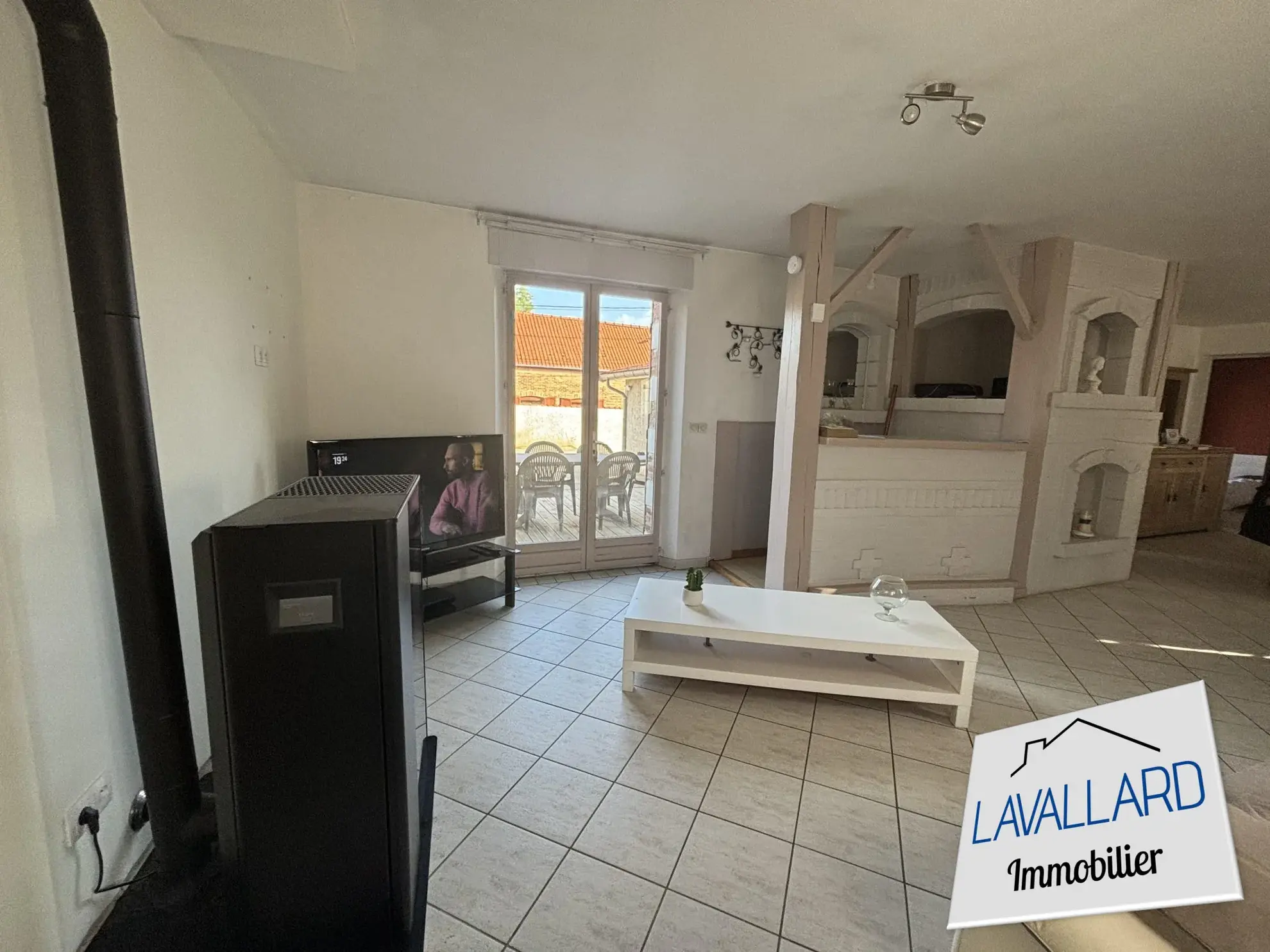 Maison à vendre à Bray-sur-Somme – Pavillon de 84 m² avec jardin et garage 
