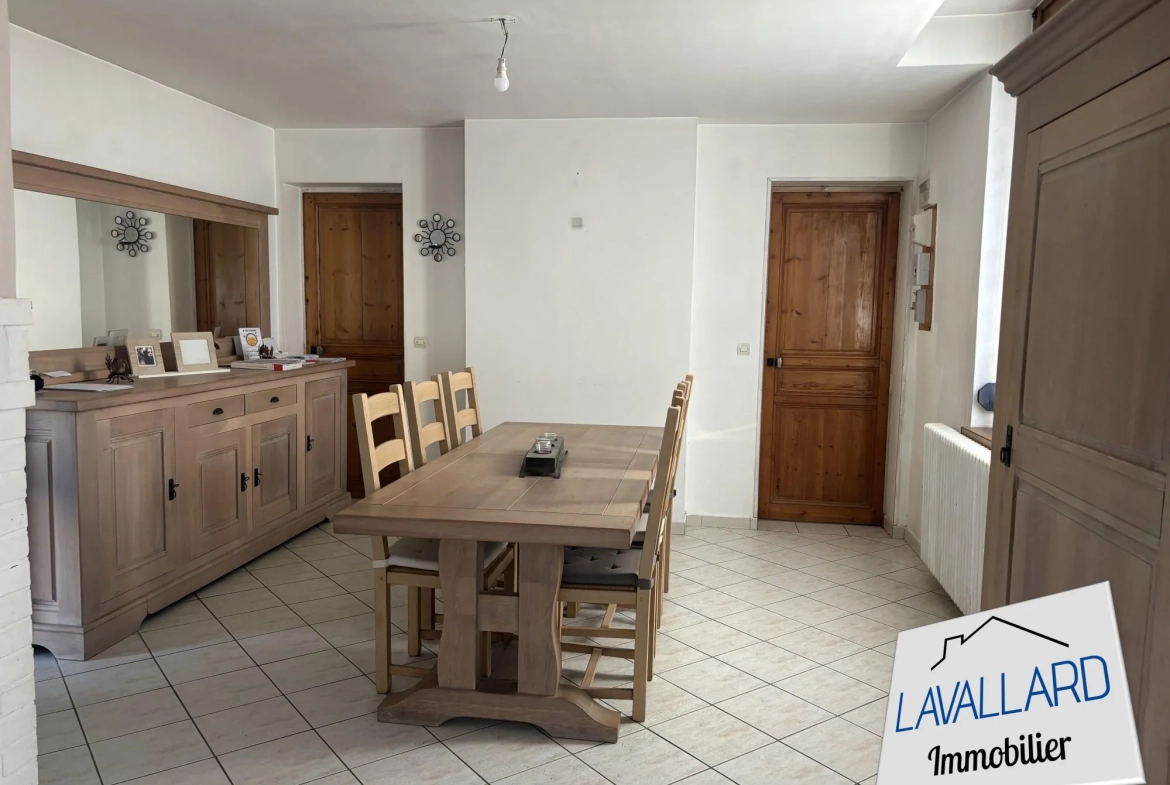 Maison à vendre à Bray-sur-Somme – Pavillon de 84 m² avec jardin et garage 