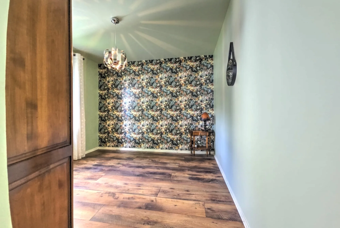 Appartement lumineux de 109 m² avec 4 chambres à Limoges Saint Anne 