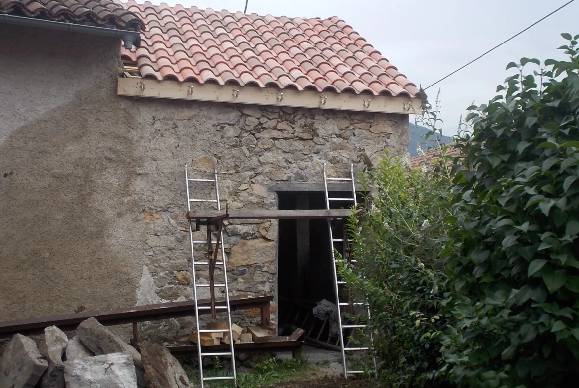 Maison à rénover avec grange à Aspet – potentiel élevé 