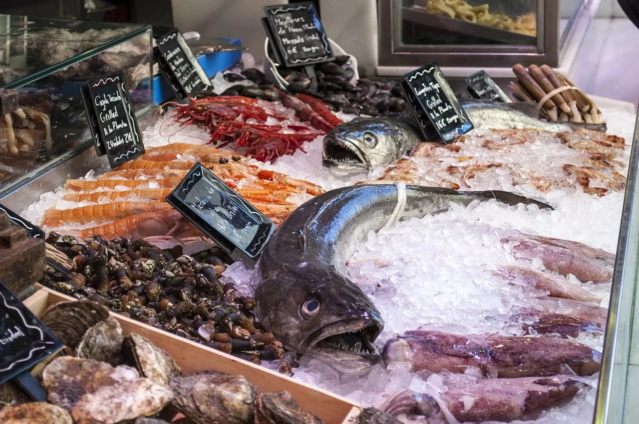 Fonds de commerce de poissonnerie à vendre dans l'Essonne, emplacement de premier choix 