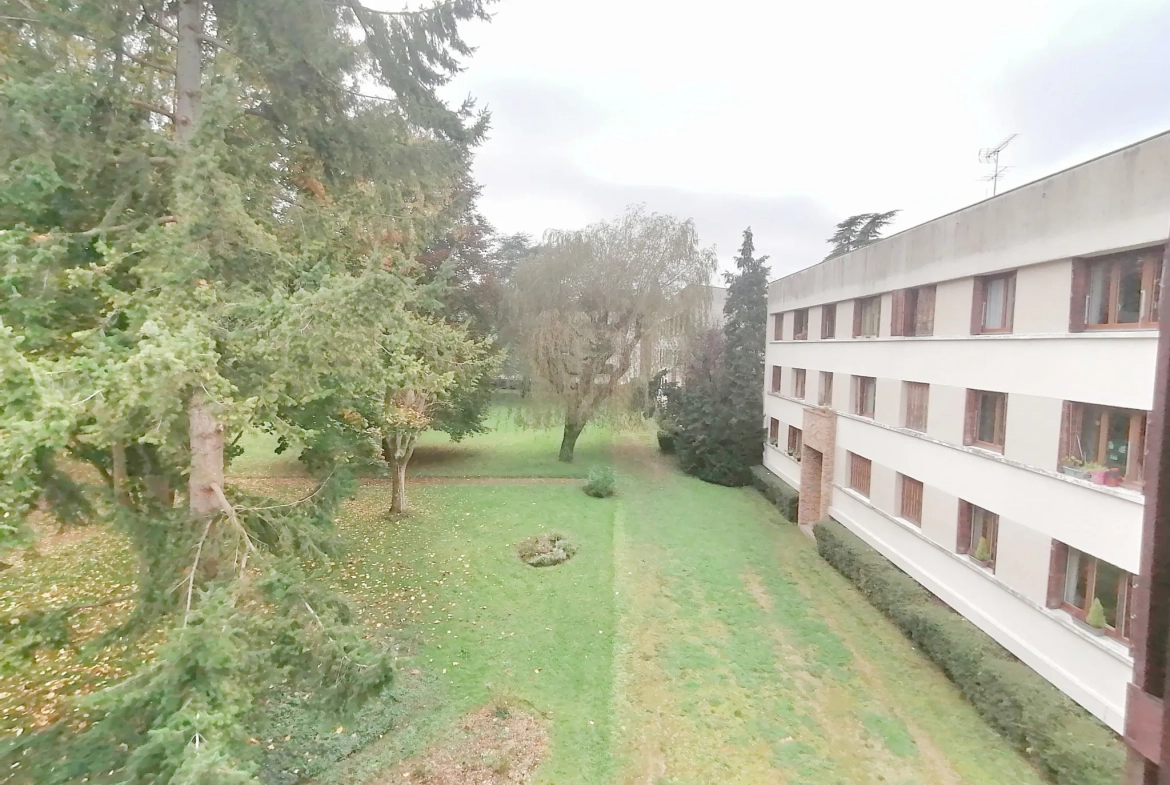 Appartement 4 pièces à L'Étang-La-Ville – Calme, lumineux et sans travaux 