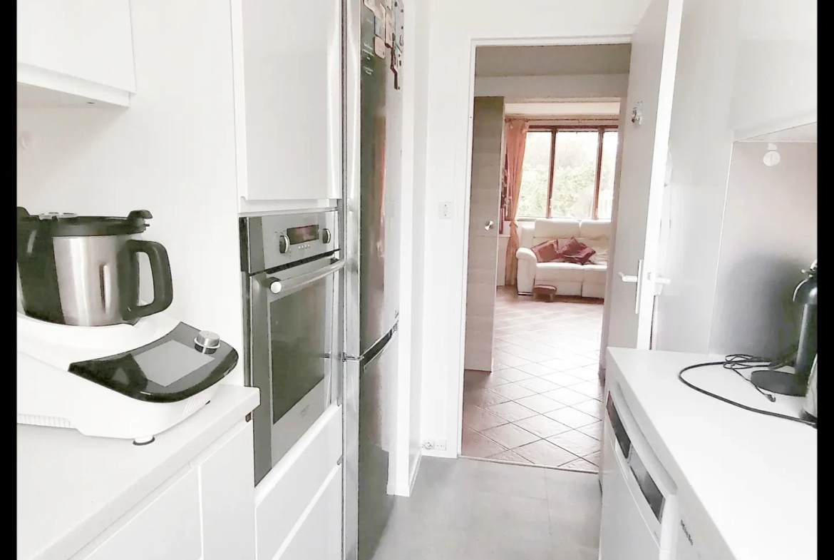 Appartement 4 pièces à L'Étang-La-Ville – Calme, lumineux et sans travaux 