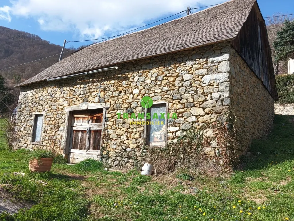 Face sud Charmante grange en pierre avec vue imprenable dans la Bellongue
