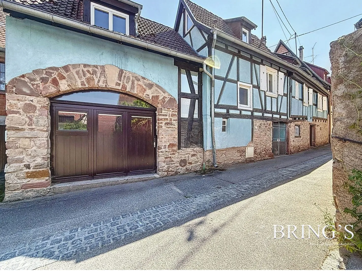 Maison atypique de 70 m² à Dambach-la-Ville, charme et potentiel d'investissement 