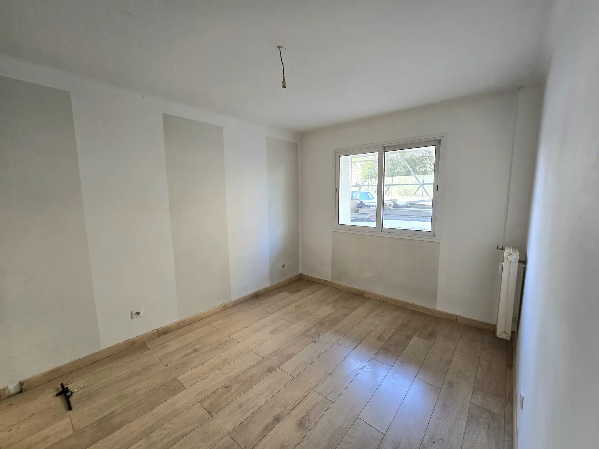 Appartement T3 à Nice avec cave et garage potentiel - Proche transports 