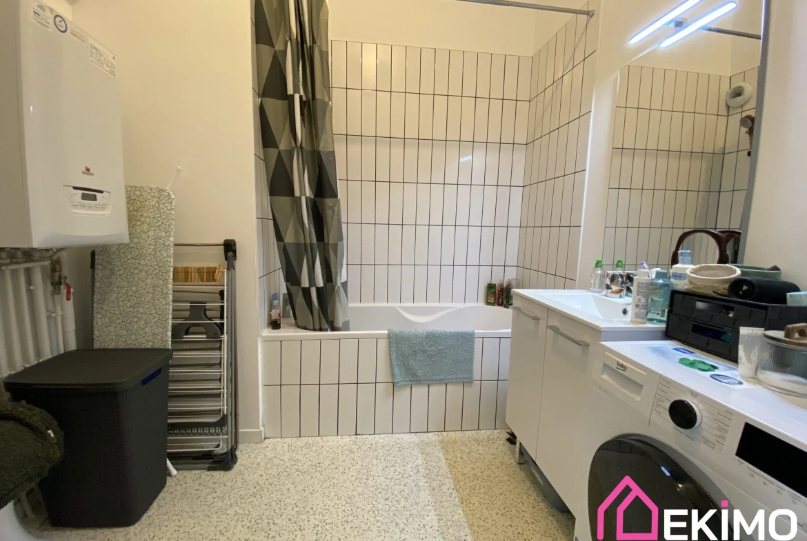 Appartement T3 lumineux avec balcon à Lille – 67 m², emplacement privilégié 