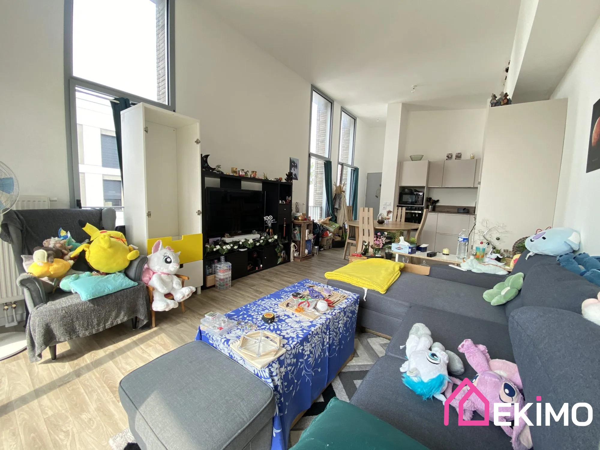 Appartement T3 lumineux avec balcon à Lille – 67 m², emplacement privilégié 