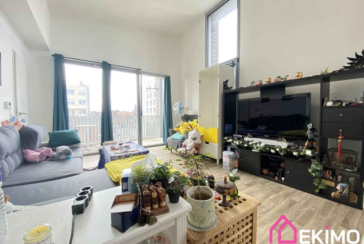 Appartement T3 lumineux avec balcon à Lille – 67 m², emplacement privilégié 