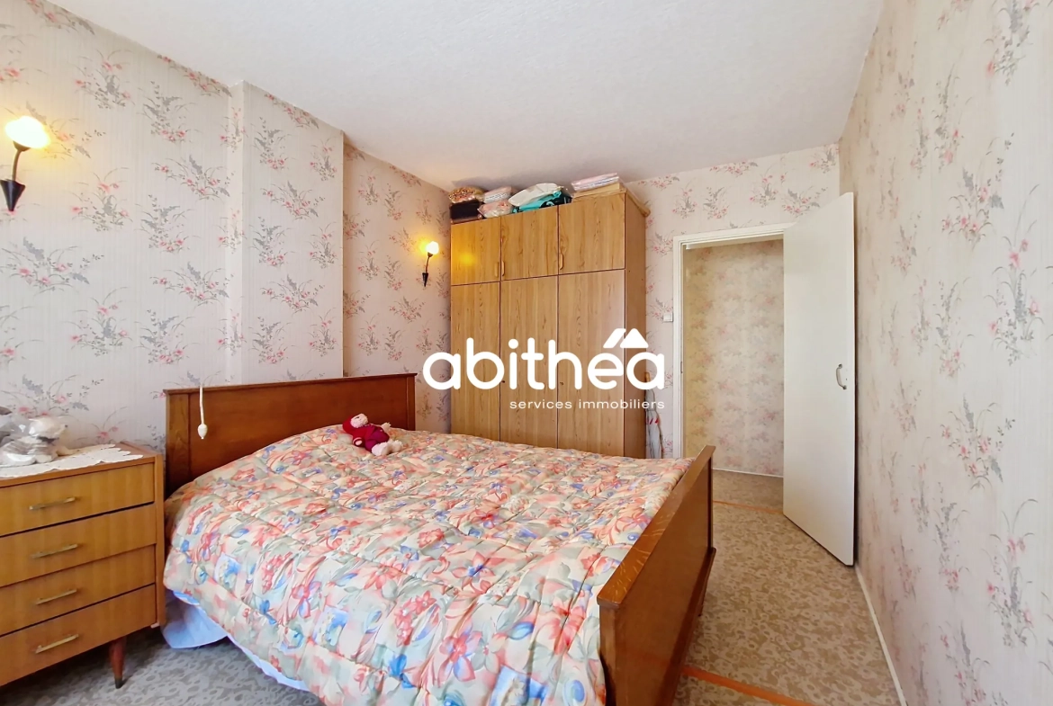 Maison à rénover avec 3 chambres, cave et combles aménageables à Billy-Berclau 