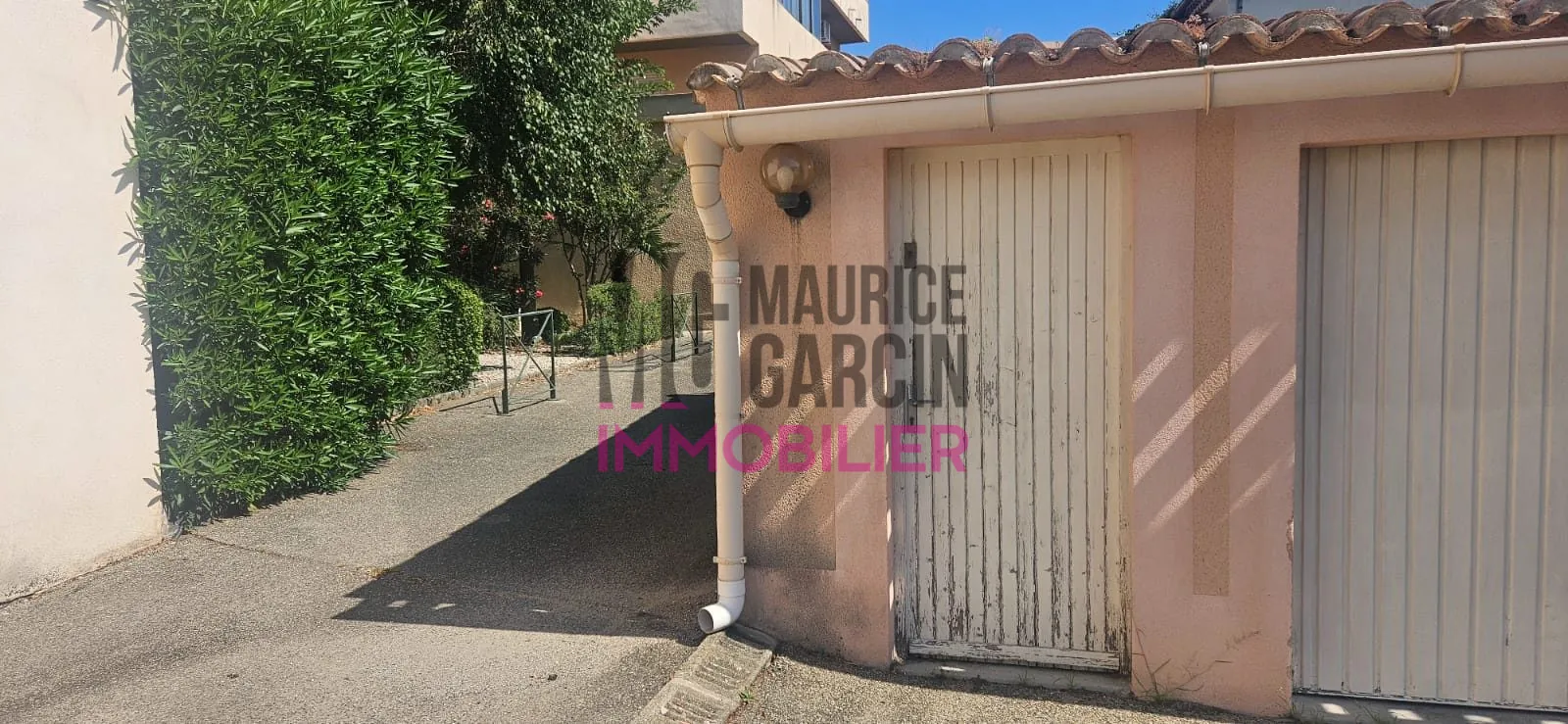 Local de stockage à vendre à Carpentras - Idéal pour entreposage 