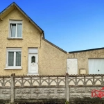 Maison à vendre avec jardin, garage et dépendances à Maubeuge