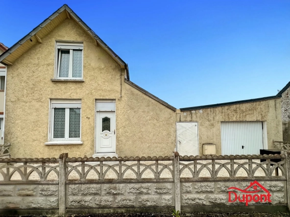 Maison à vendre avec jardin, garage et dépendances à Maubeuge