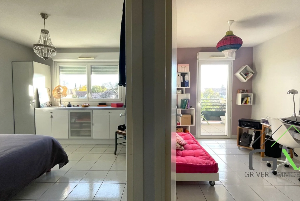 Achat Appartement T3 à Nîmes avec Terrasse Plein Sud, Standing et Parking Inclus 