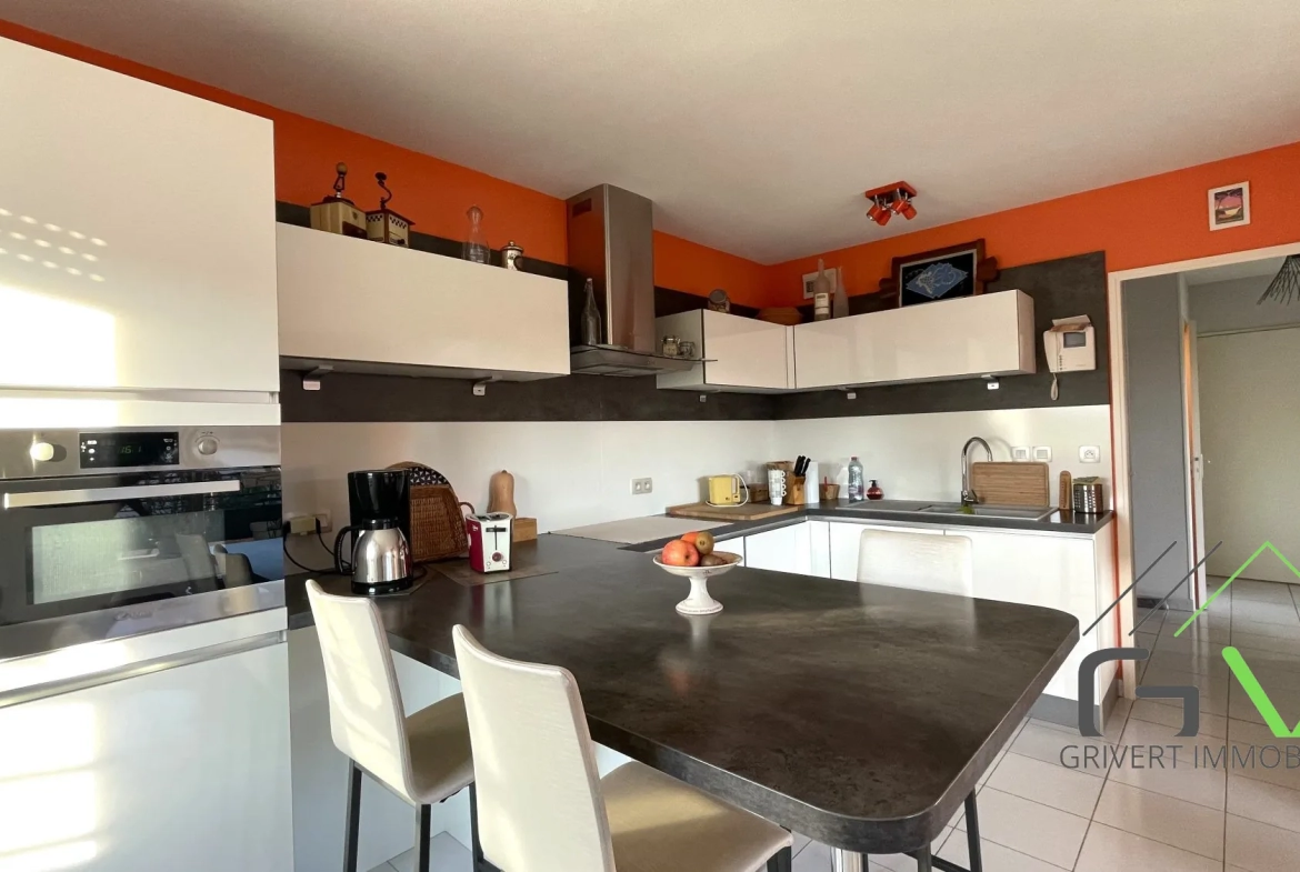 Achat Appartement T3 à Nîmes avec Terrasse Plein Sud, Standing et Parking Inclus 