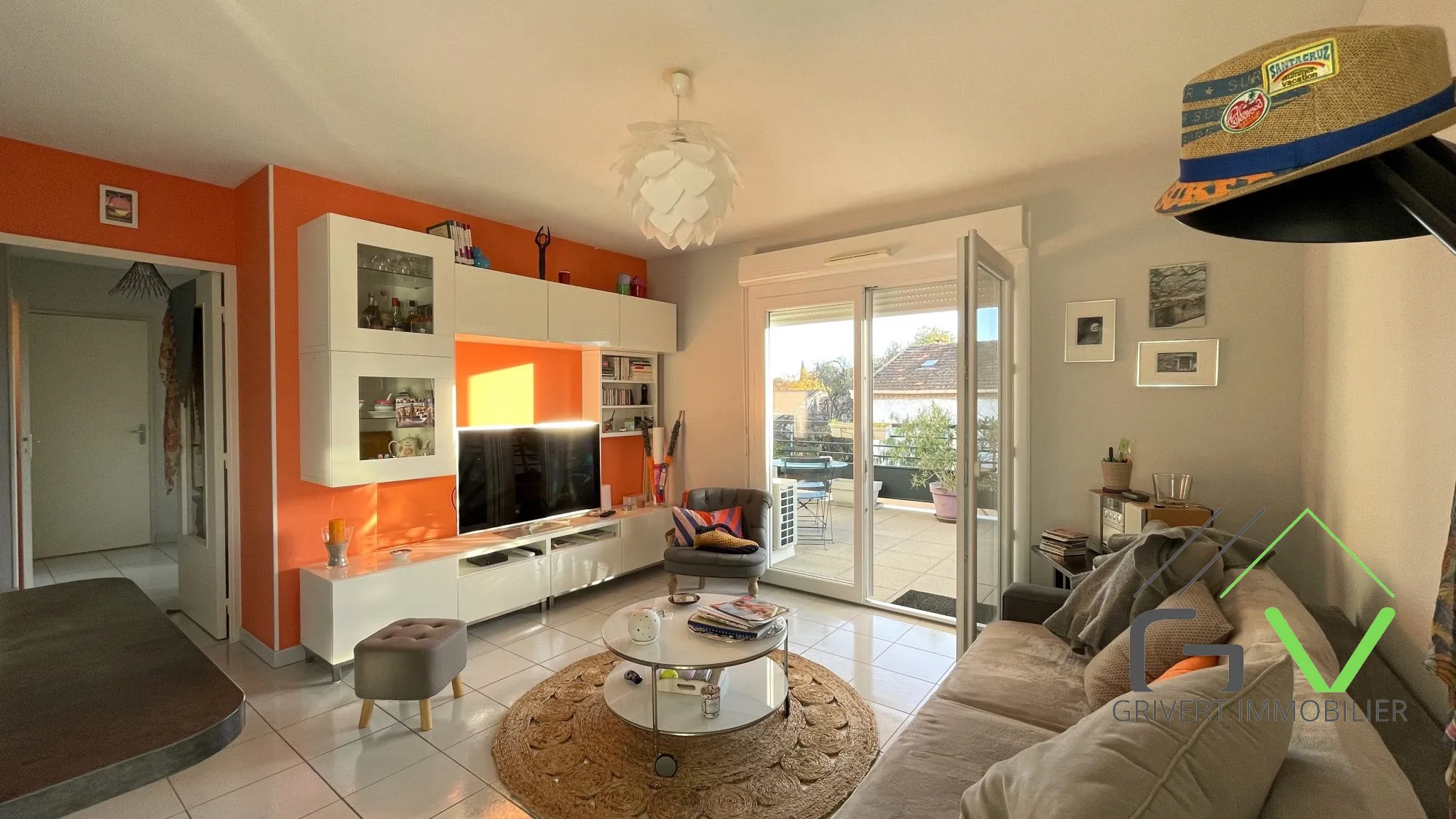 Achat Appartement T3 à Nîmes avec Terrasse Plein Sud, Standing et Parking Inclus 