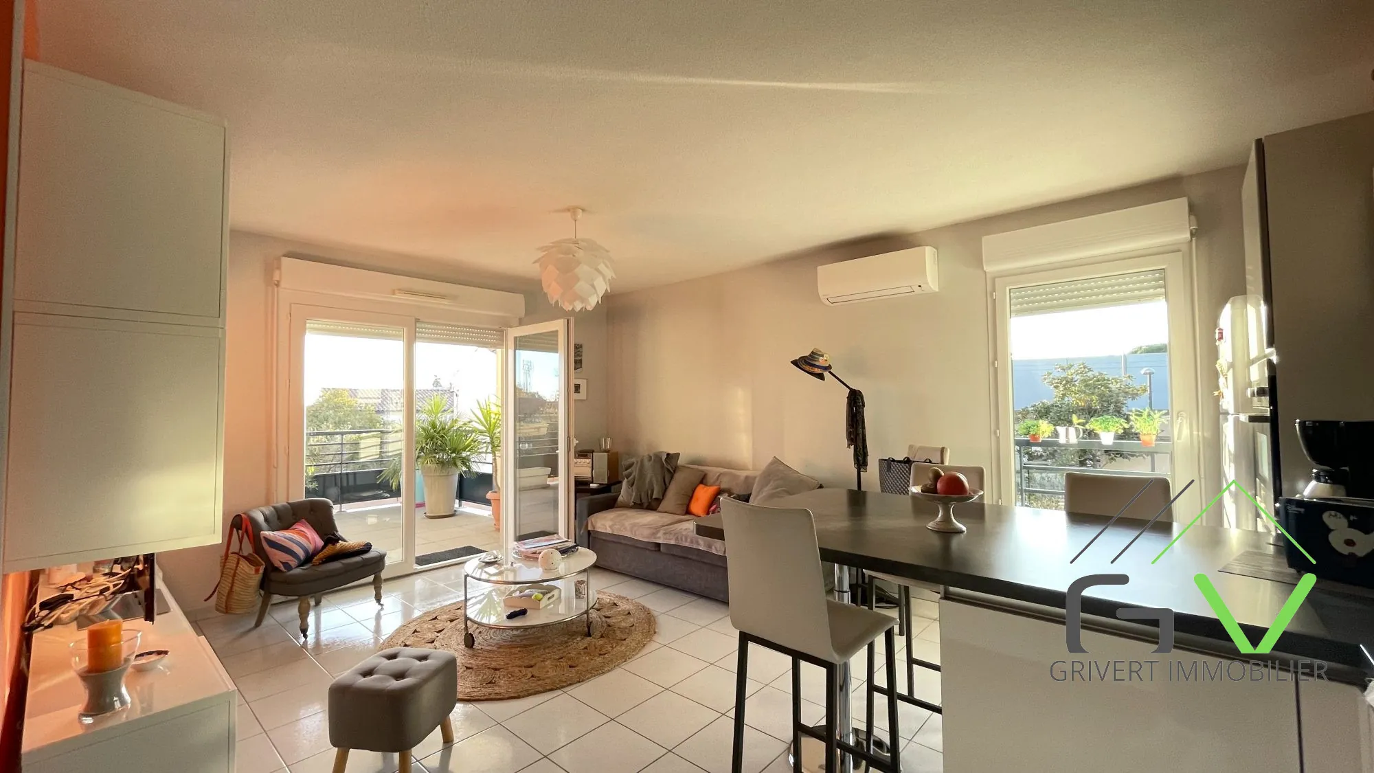 Achat Appartement T3 à Nîmes avec Terrasse Plein Sud, Standing et Parking Inclus 