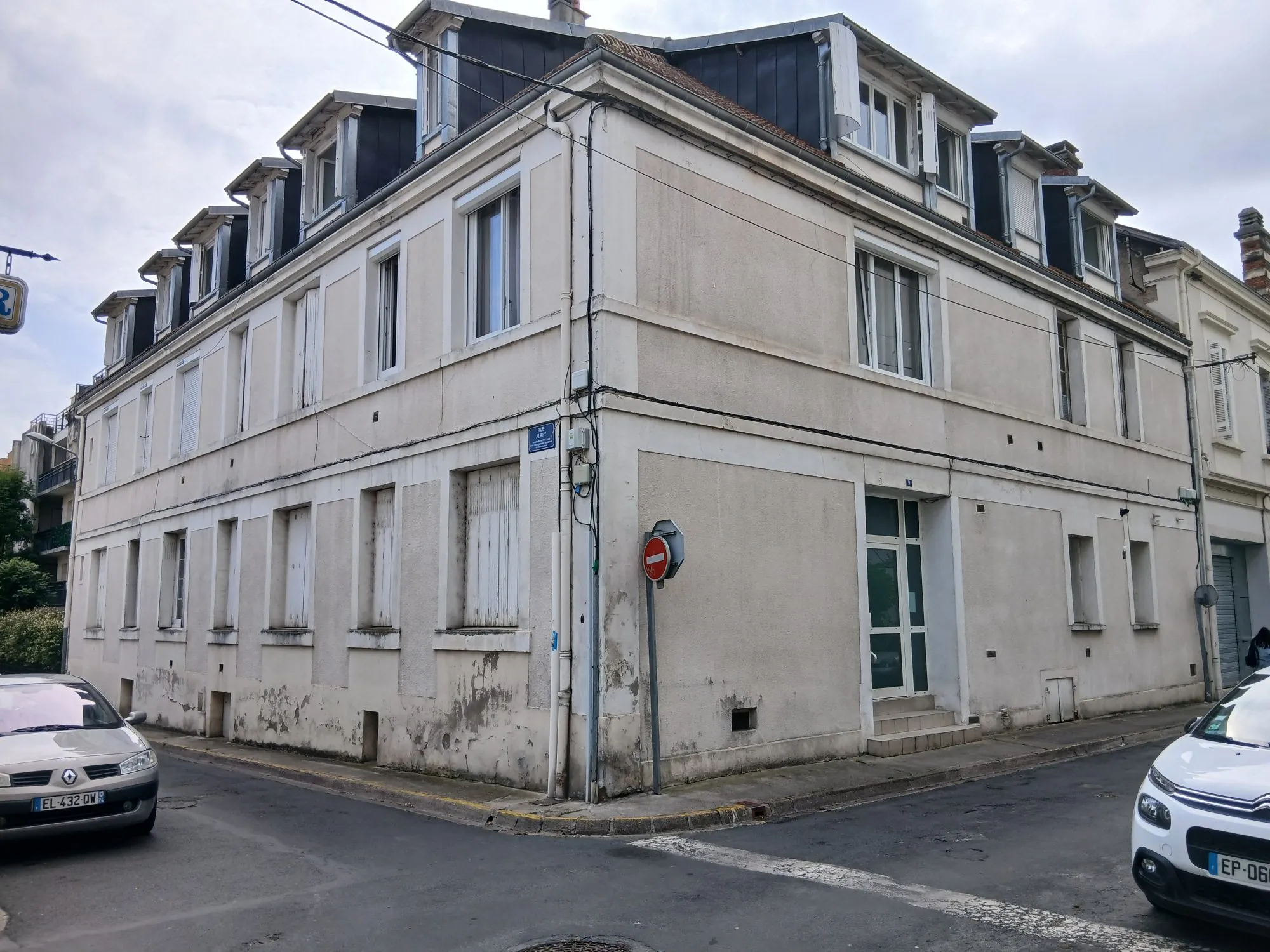 Appartement 2 Pièces, 48m² à Périgueux – Opportunité à Renovation 