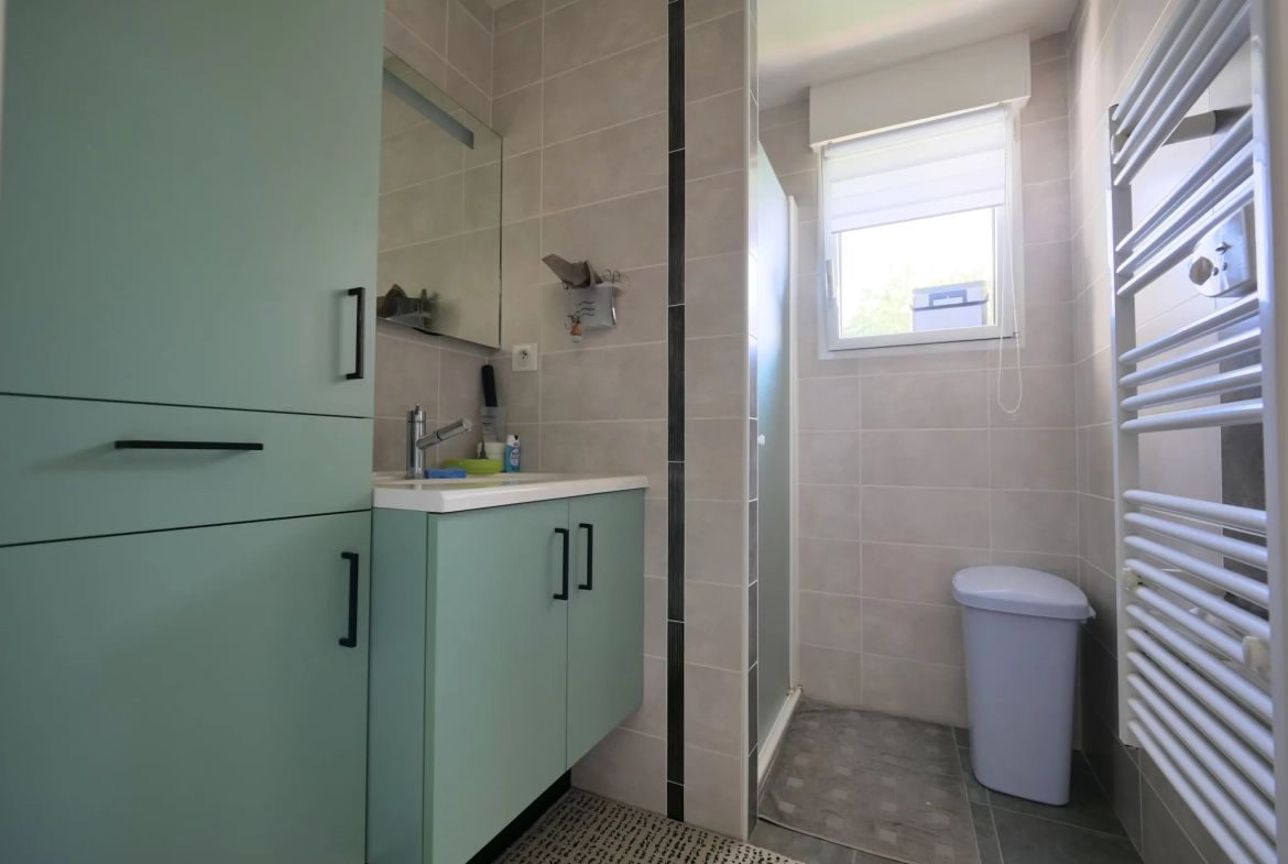 Maison 4 pièces de 125 m² à Avessac avec terrasse en 2012 