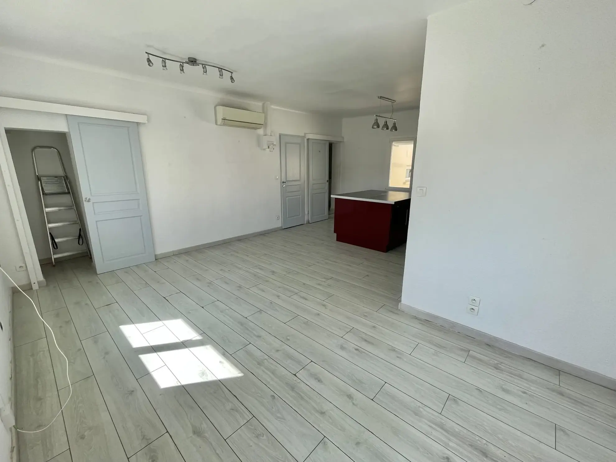 Appartement 2 pièces à vendre à Port-la-Nouvelle - Investissement locatif 