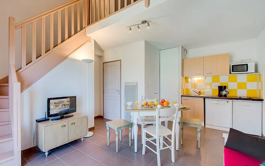 Appartement T2 duplex à vendre à Colombiers, résidence de tourisme avec rentabilité attractived 