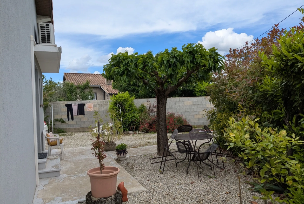 Belle maison de plain-pied de 83 m² à Romans-sur-Isère - Calme et rénovée 