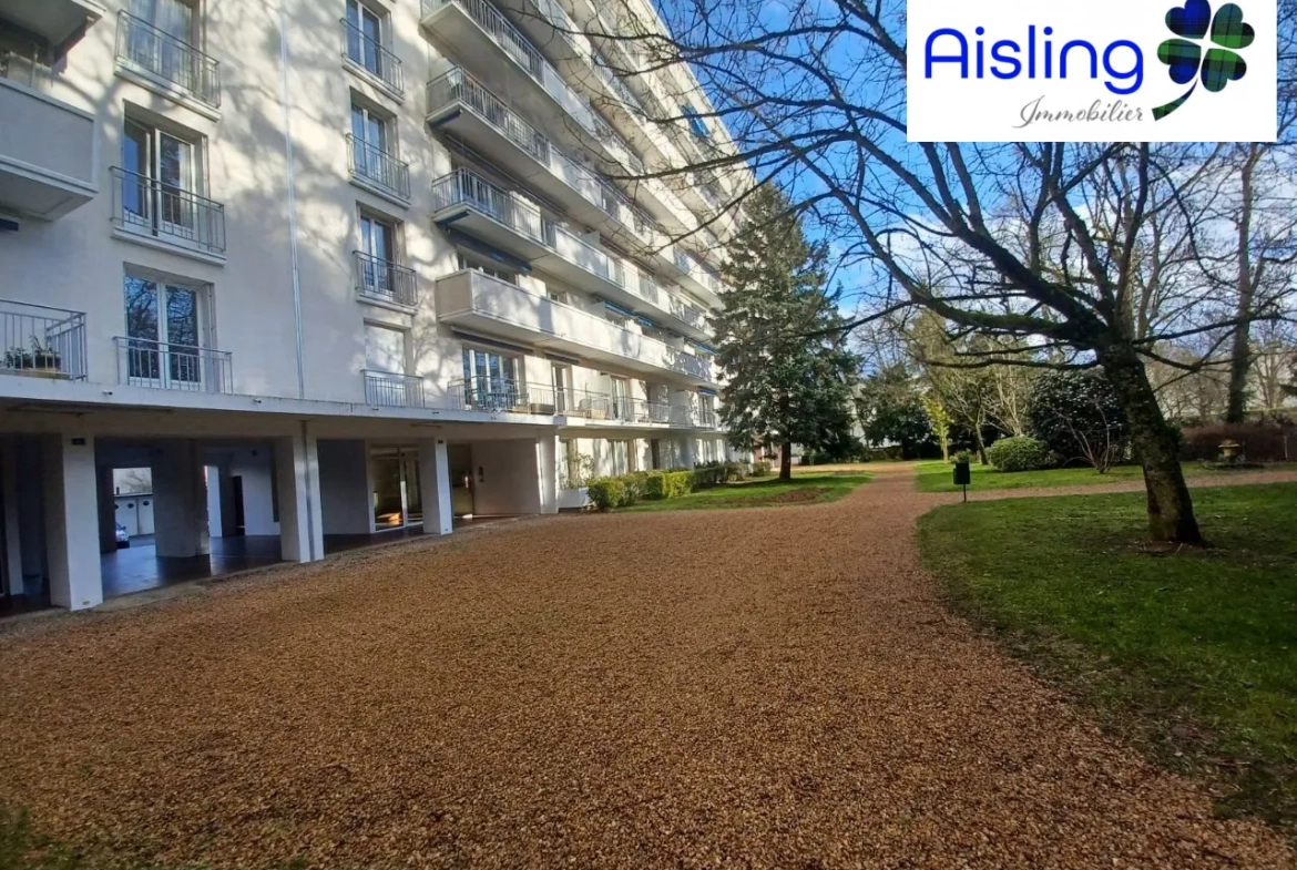 Appartement T3 lumineux avec garage à La Marbellière - Idéal rénovation 
