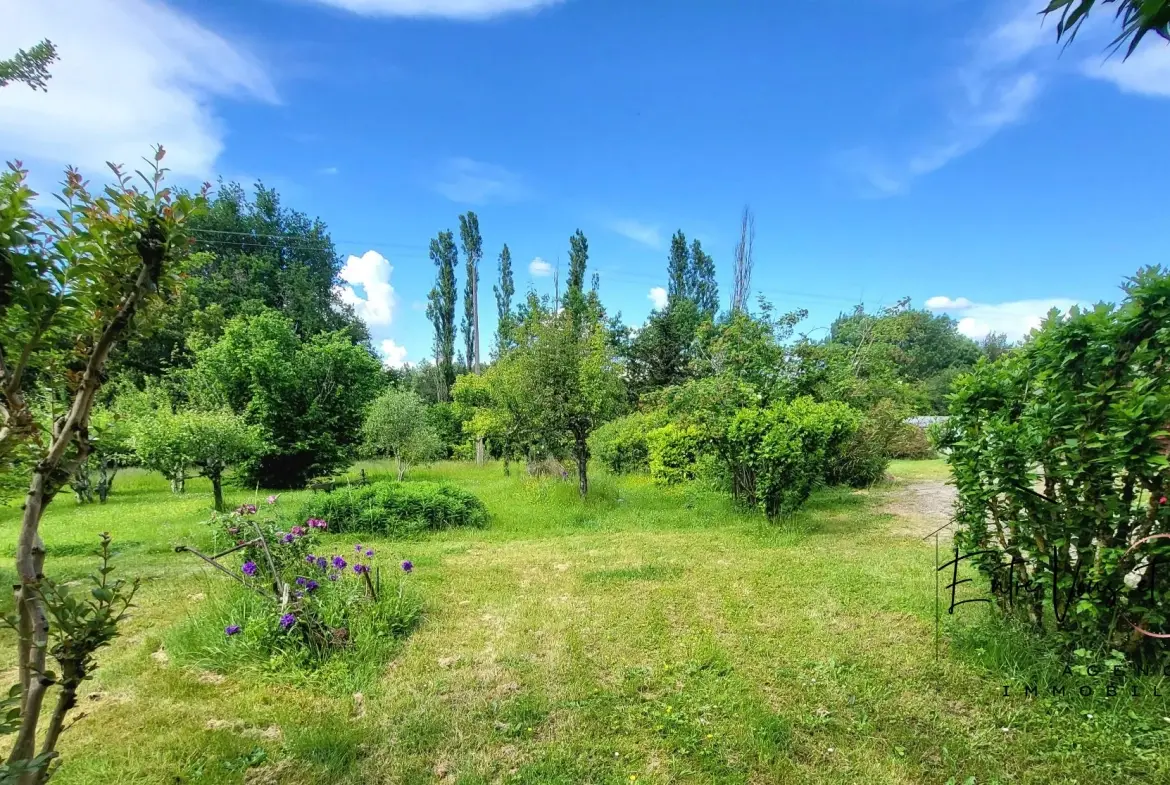 Charmante maison de 132 m² avec jardin arboré de 3000 m² à Gajac, proche Bazas 