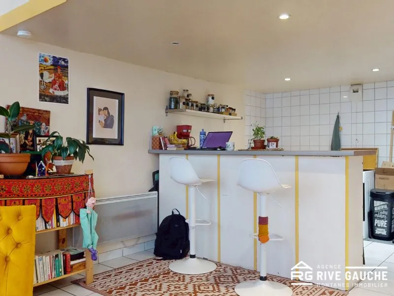 Appartement duplex de 41 m² à Lyon, idéal investisseur, proche commerces et transports 