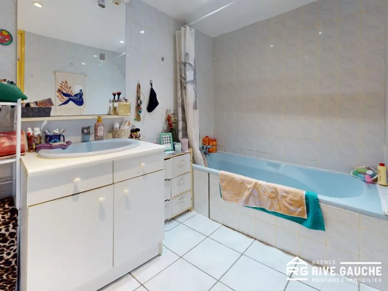 Appartement duplex de 41 m² à Lyon, idéal investisseur, proche commerces et transports 