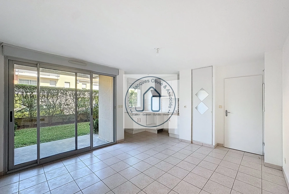 Appartement T2 avec terrasse à Portet-sur-Garonne — Résidence prisée 