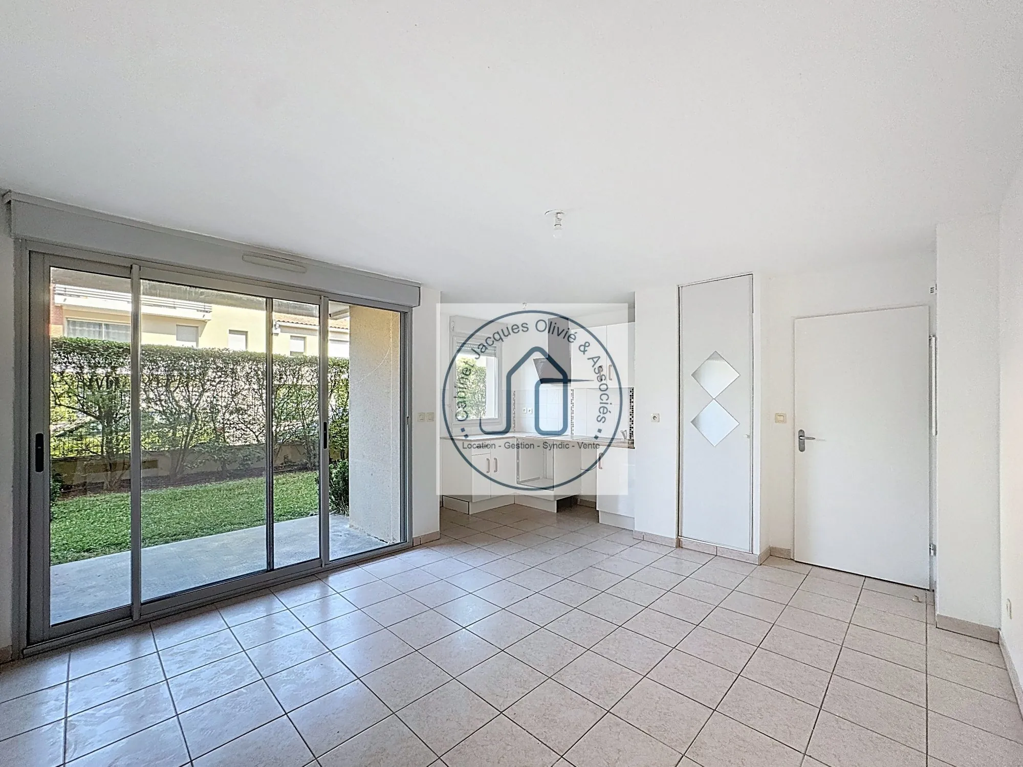 Appartement T2 avec terrasse à Portet-sur-Garonne — Résidence prisée 