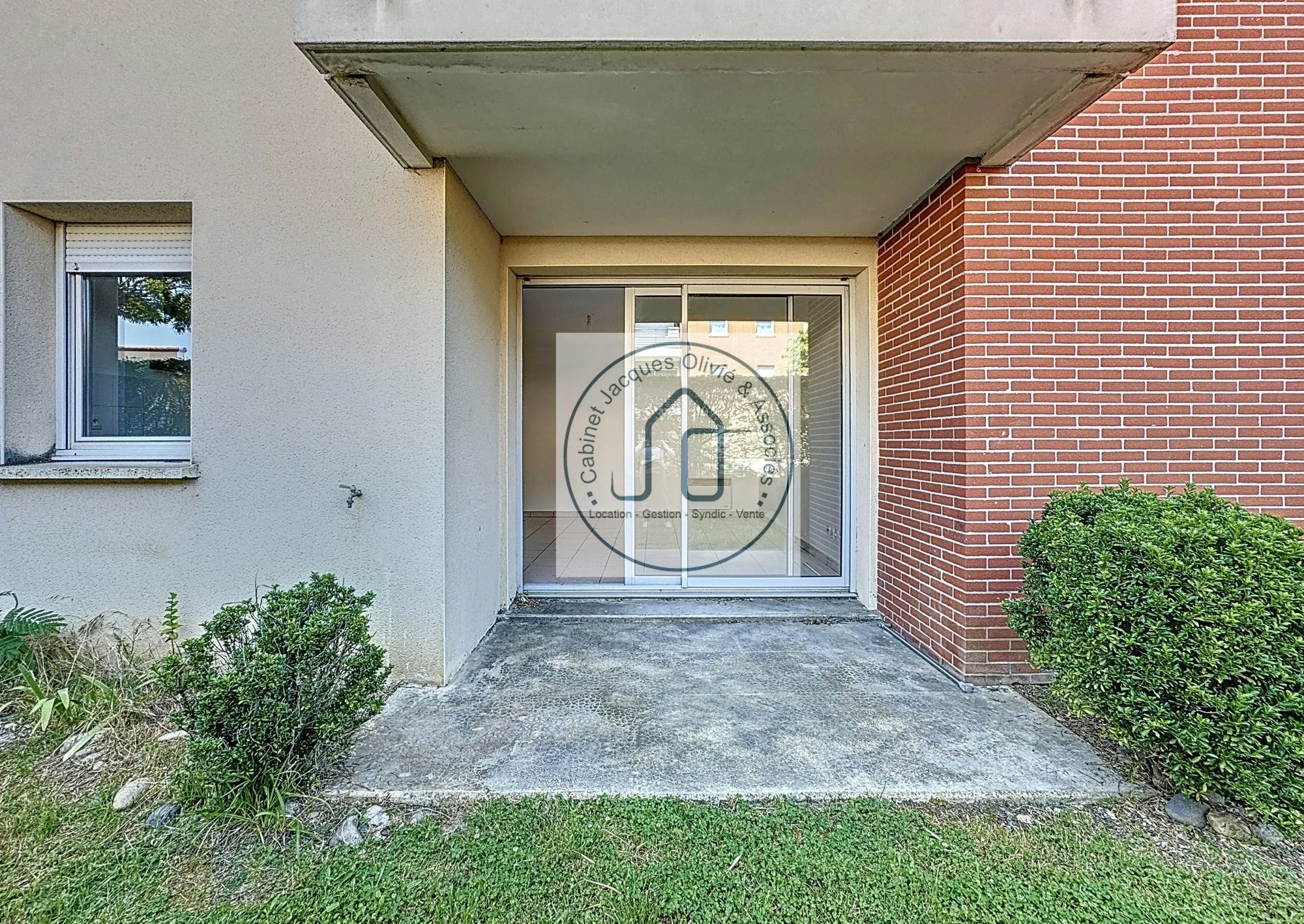 Appartement T2 avec terrasse à Portet-sur-Garonne — Résidence prisée 
