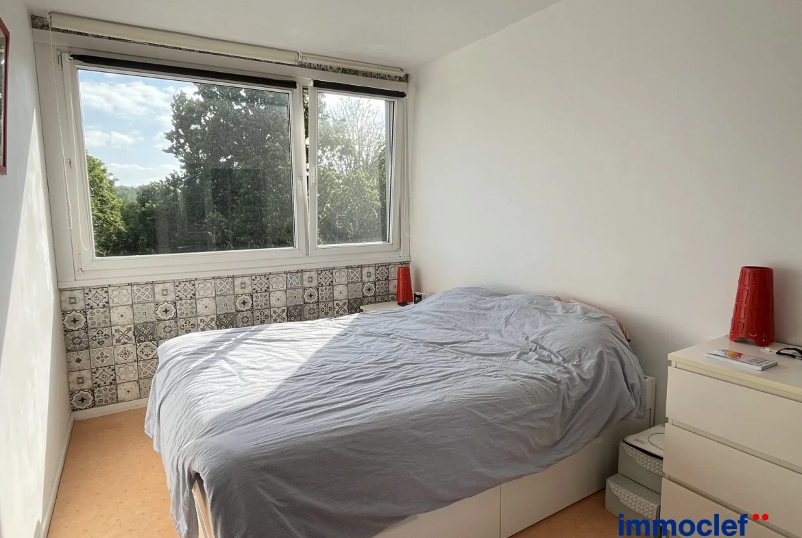 Appartement T4 à vendre à Marcq-en-Baroeul avec parking et cave 