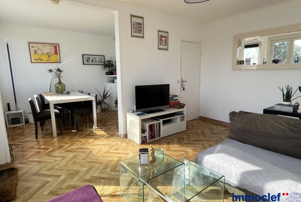 Appartement T4 à vendre à Marcq-en-Baroeul avec parking et cave 