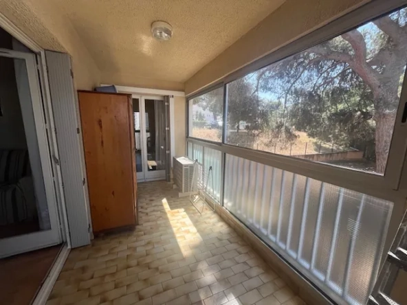 Appartement T2 à Ajaccio avec terrasse et loggia, proche commodités