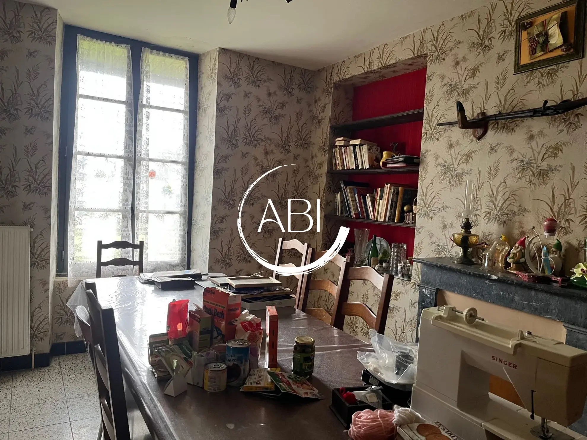 Maison en pierre à rénover avec terrain en Nord Mayenne, 108 m², 3 chambres 