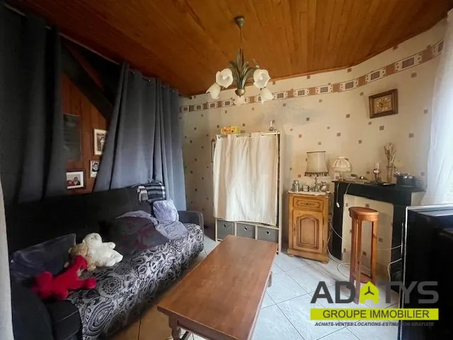 Avan Charmante maison à vendre avec 2 chambres, garage et jardin à Corbehem 