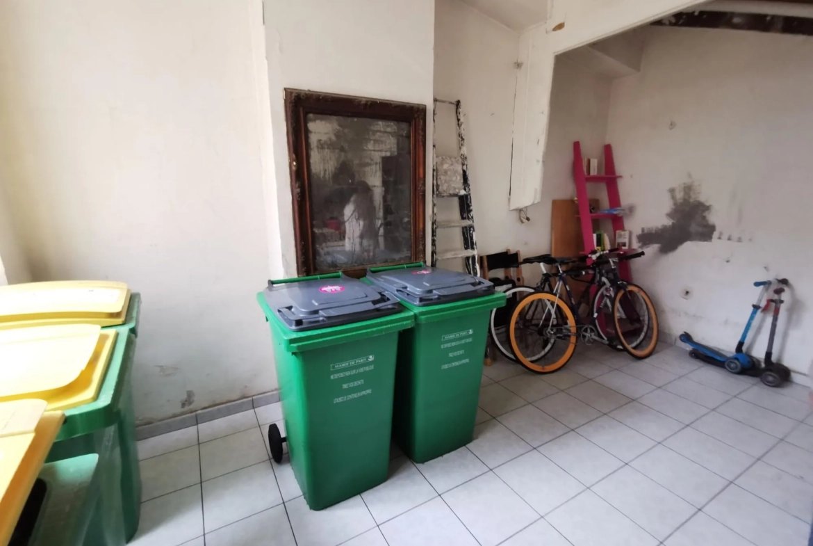 Charmante chambre de 7,10 m² à Paris 10e proche métro - Pied-à-terre ou bureau 