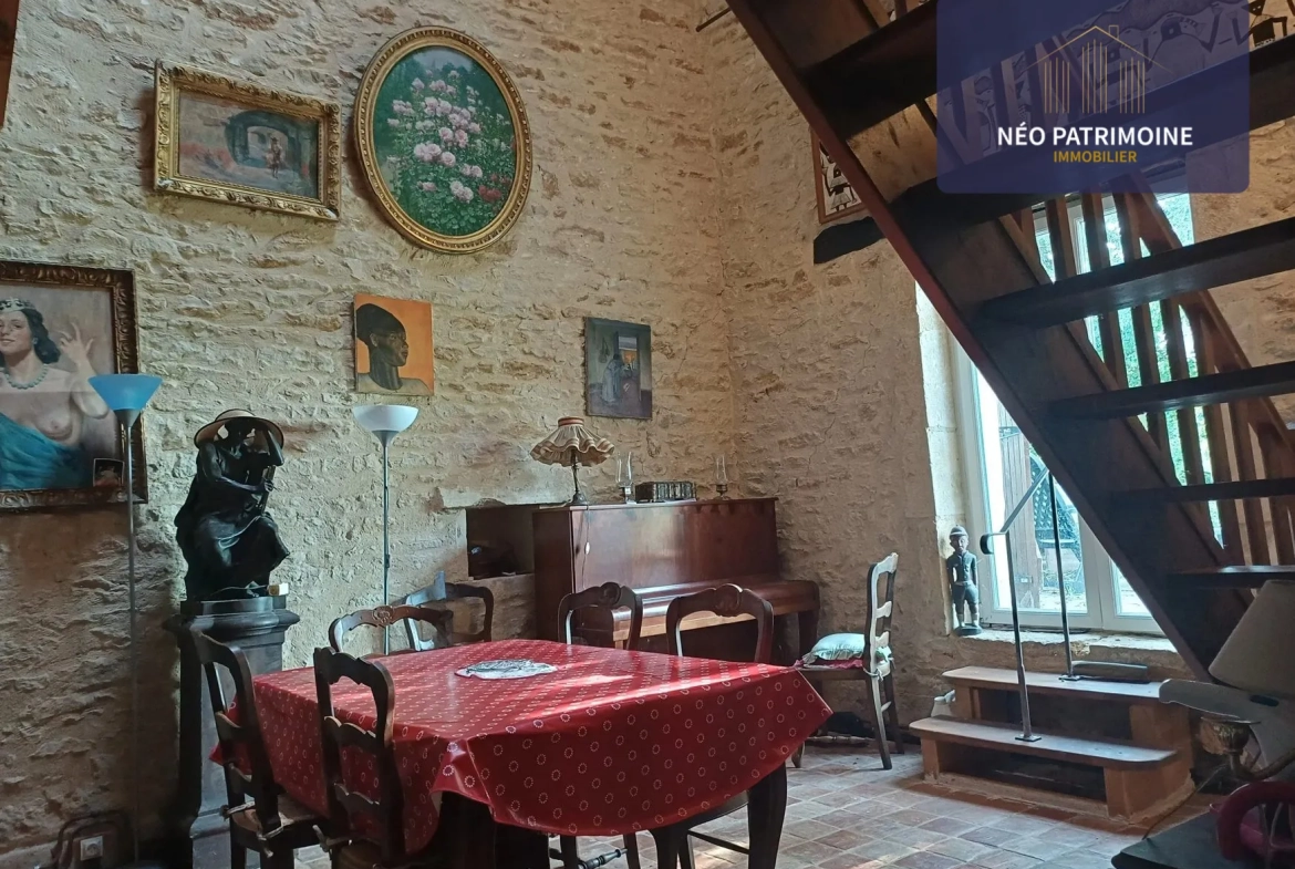 Charmante maison de campagne à Champlemy avec 3 chambres et dépendances 