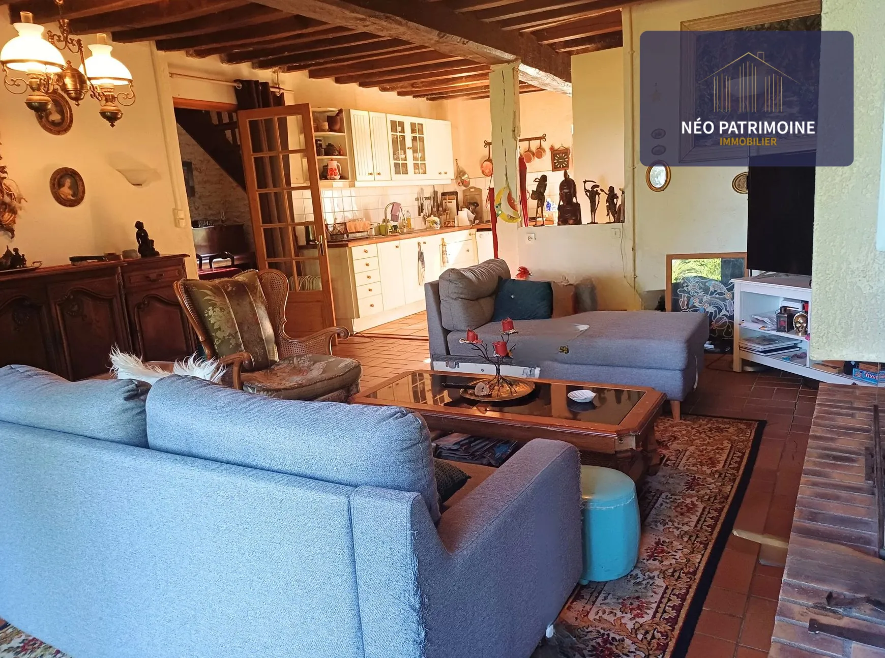 Charmante maison de campagne à Champlemy avec 3 chambres et dépendances 