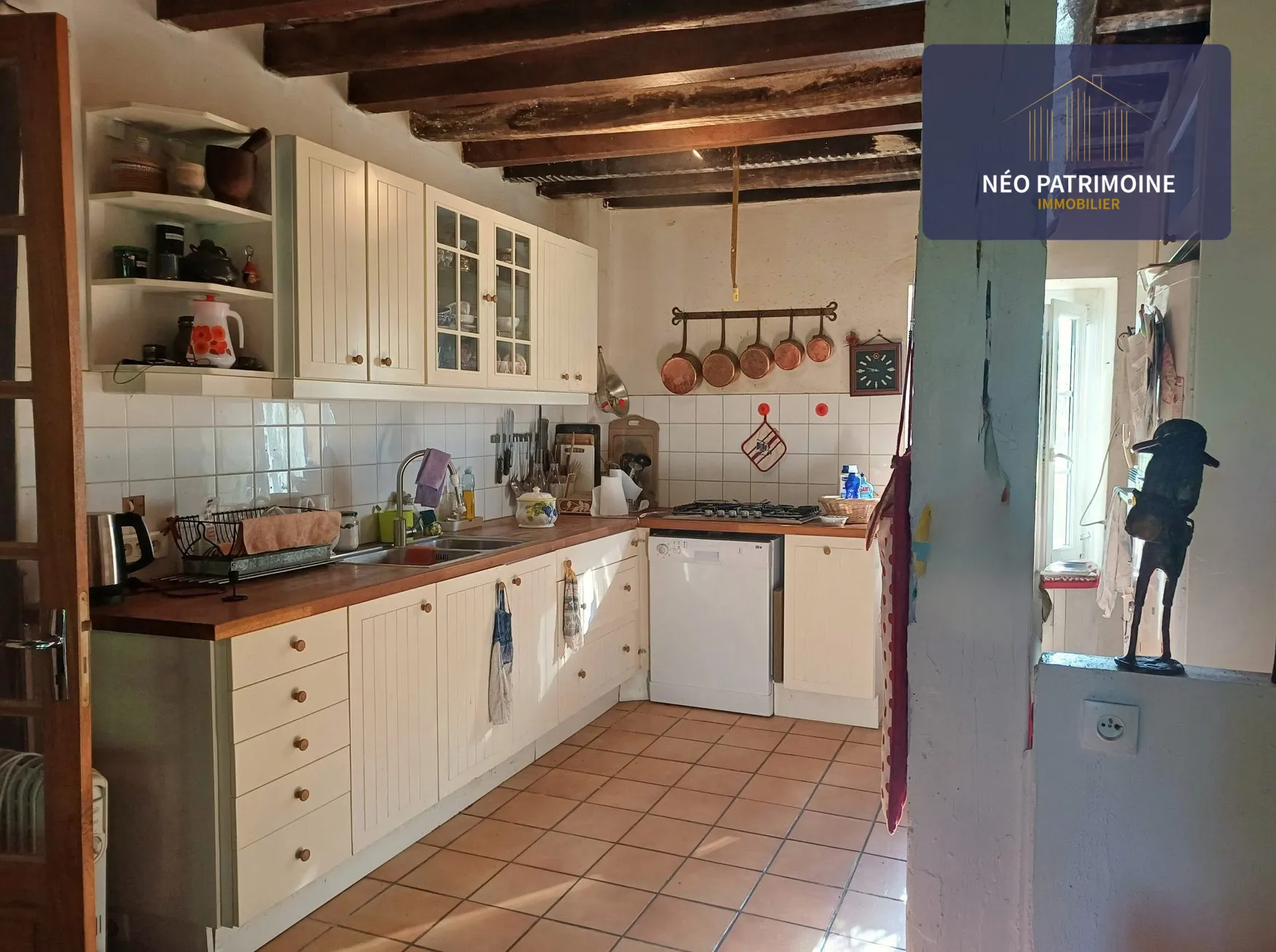 Charmante maison de campagne à Champlemy avec 3 chambres et dépendances 