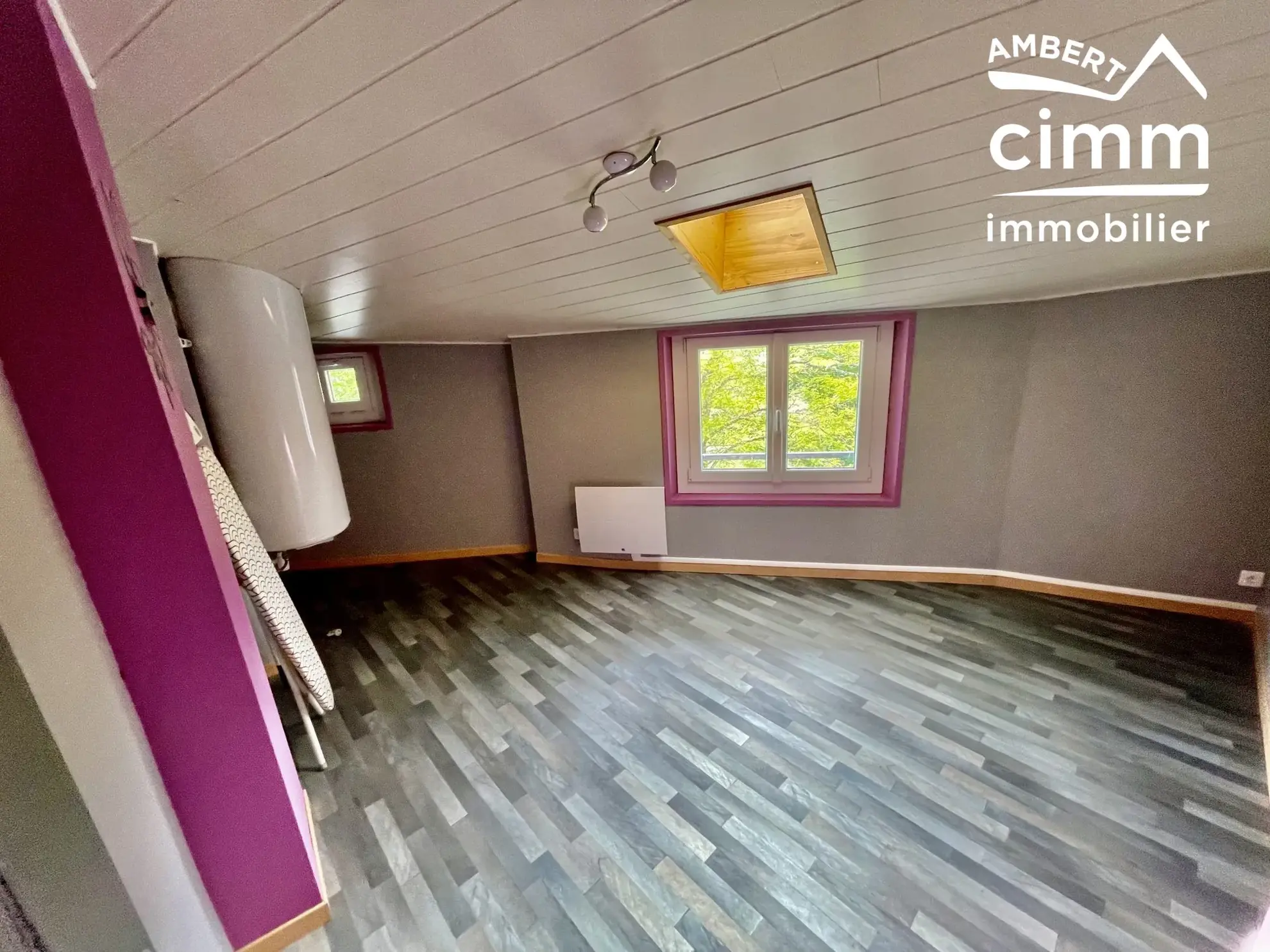 Maison de ville à vendre à Arlanc - 82 m² avec jardin et cave 